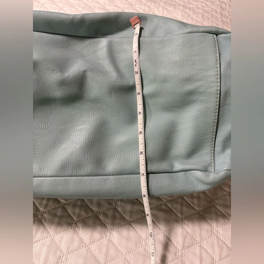 Steve Madden Light Blue/Mint Shoulder Bag Purse with Gold Hardware - Picture 10 of 16